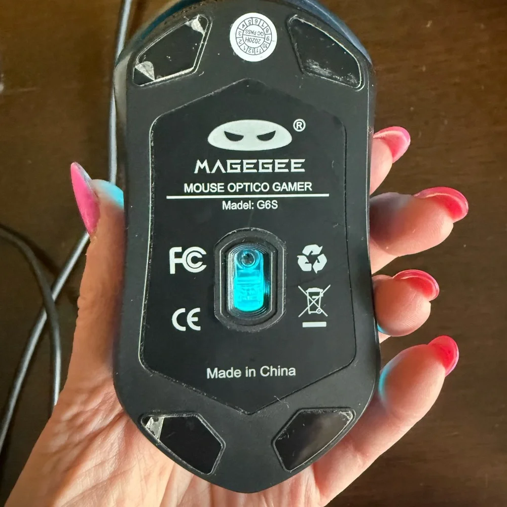 Wired Gaming Mouse with black LED Design multi - colors